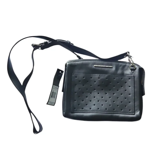 Marc Jacobs | Bags | Nwt Jacobs Snapshot Dtm Black Leather  NWT MARC JACOBS BLACK LEATHER CROSSBODY main image 1